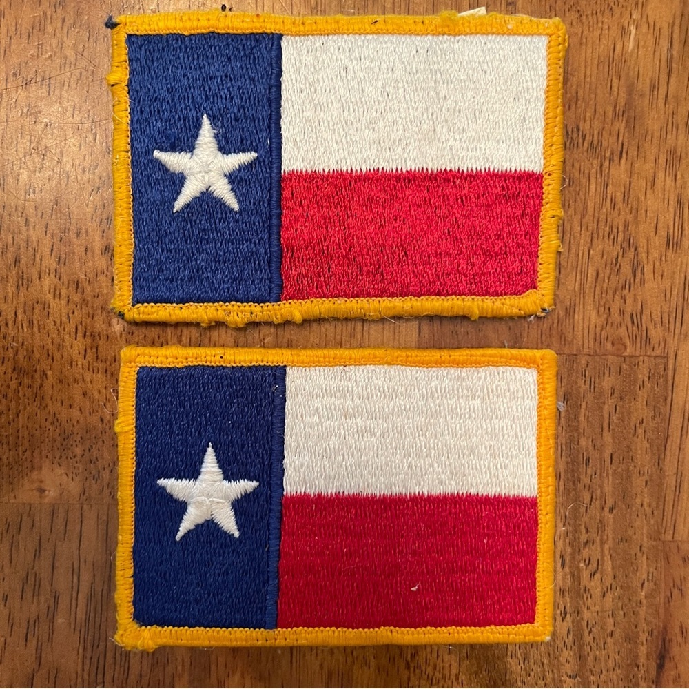 VTG 2 Retro Texas Flag Sew On Patch Appliqué 3.25”x2.25” Red White Blue 2:2 Gift